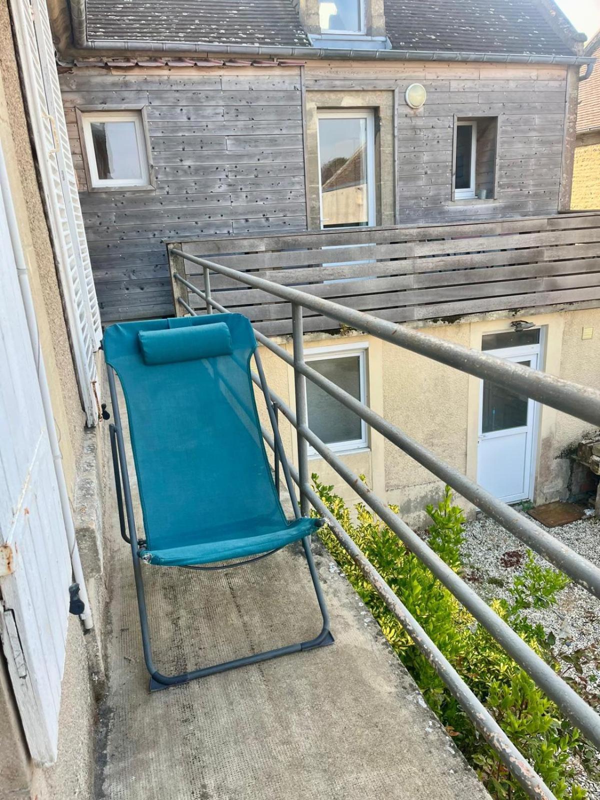 Le Gambetta, 100M De La Plage Luc-sur-Mer Eksteriør billede